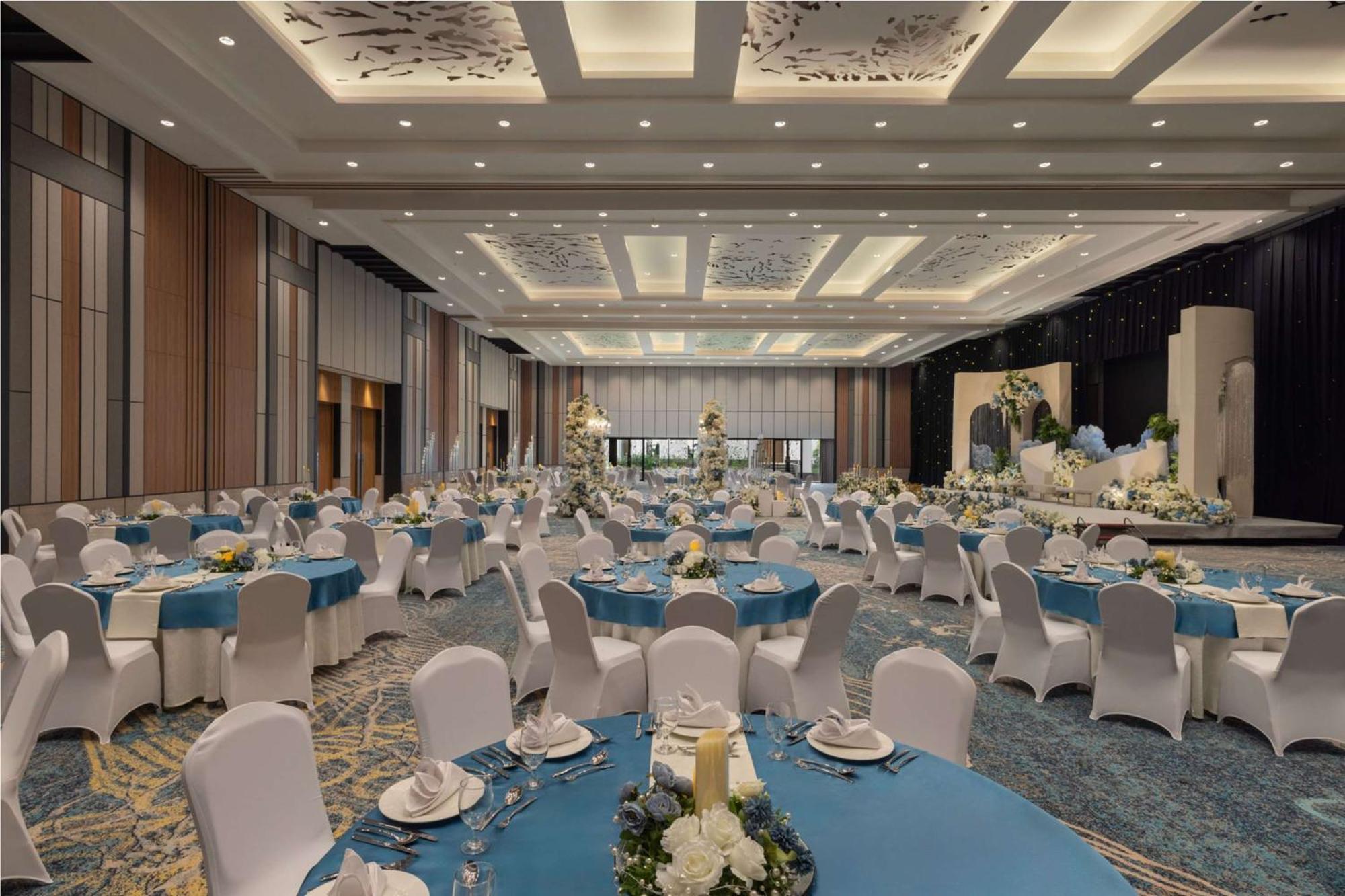 Doubletree By Hilton Jakarta Bintaro Jaya Serpong Esterno foto