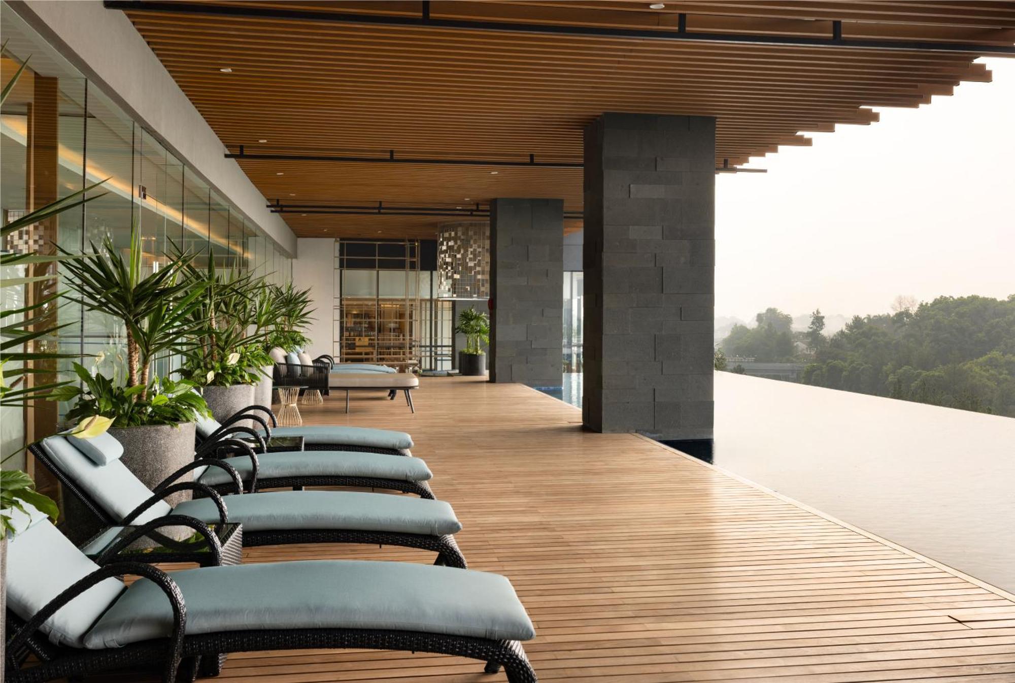 Doubletree By Hilton Jakarta Bintaro Jaya Serpong Esterno foto