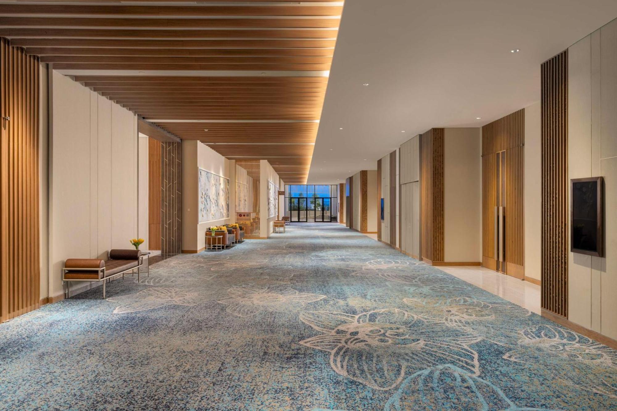 Doubletree By Hilton Jakarta Bintaro Jaya Serpong Esterno foto